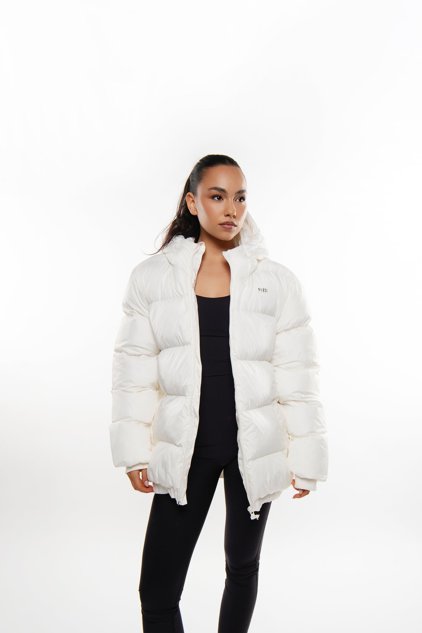 BASIC WHITE PUFFER