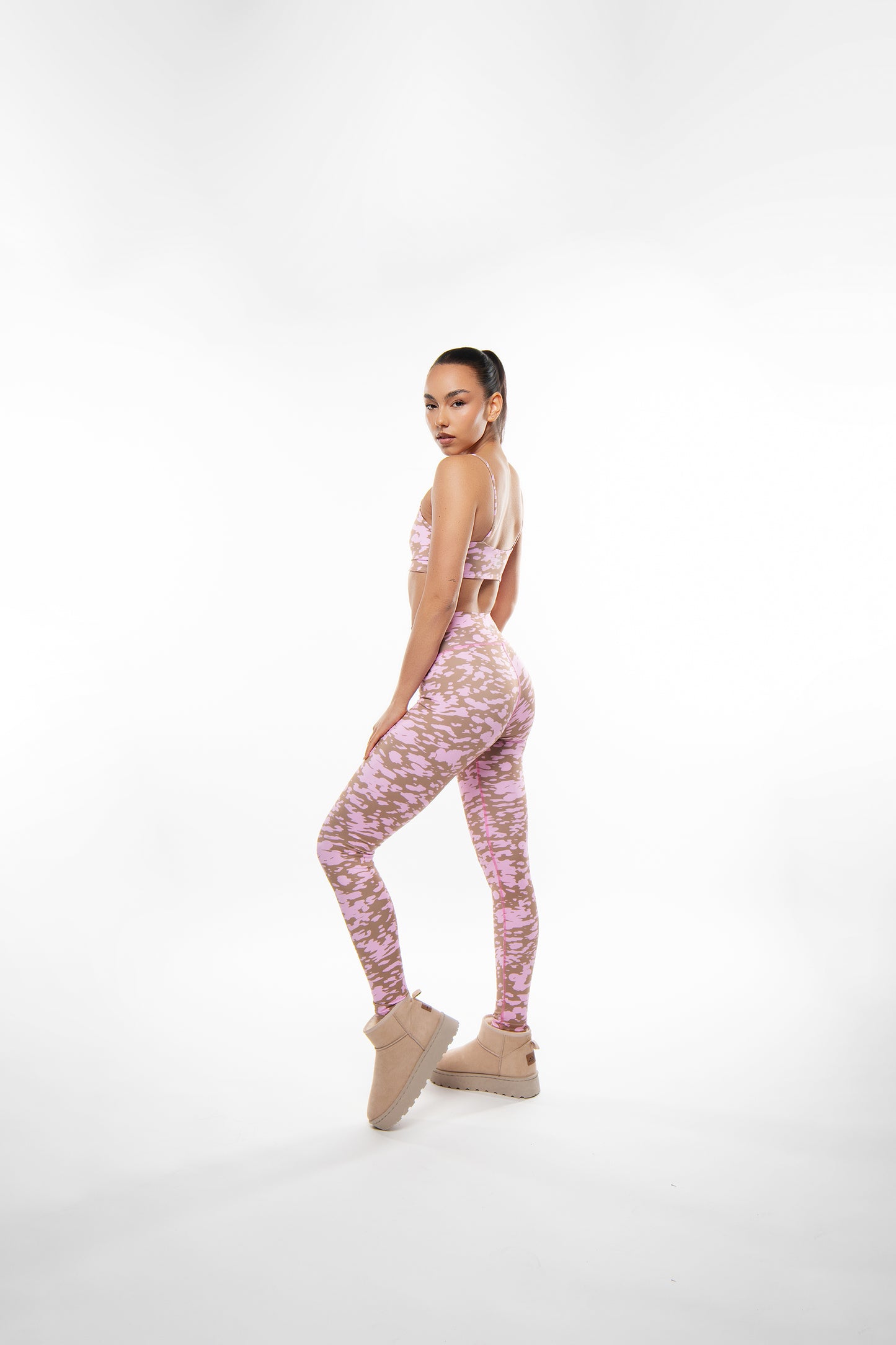 PINK-BROWN CAMOUFLAGE LEGGINGS