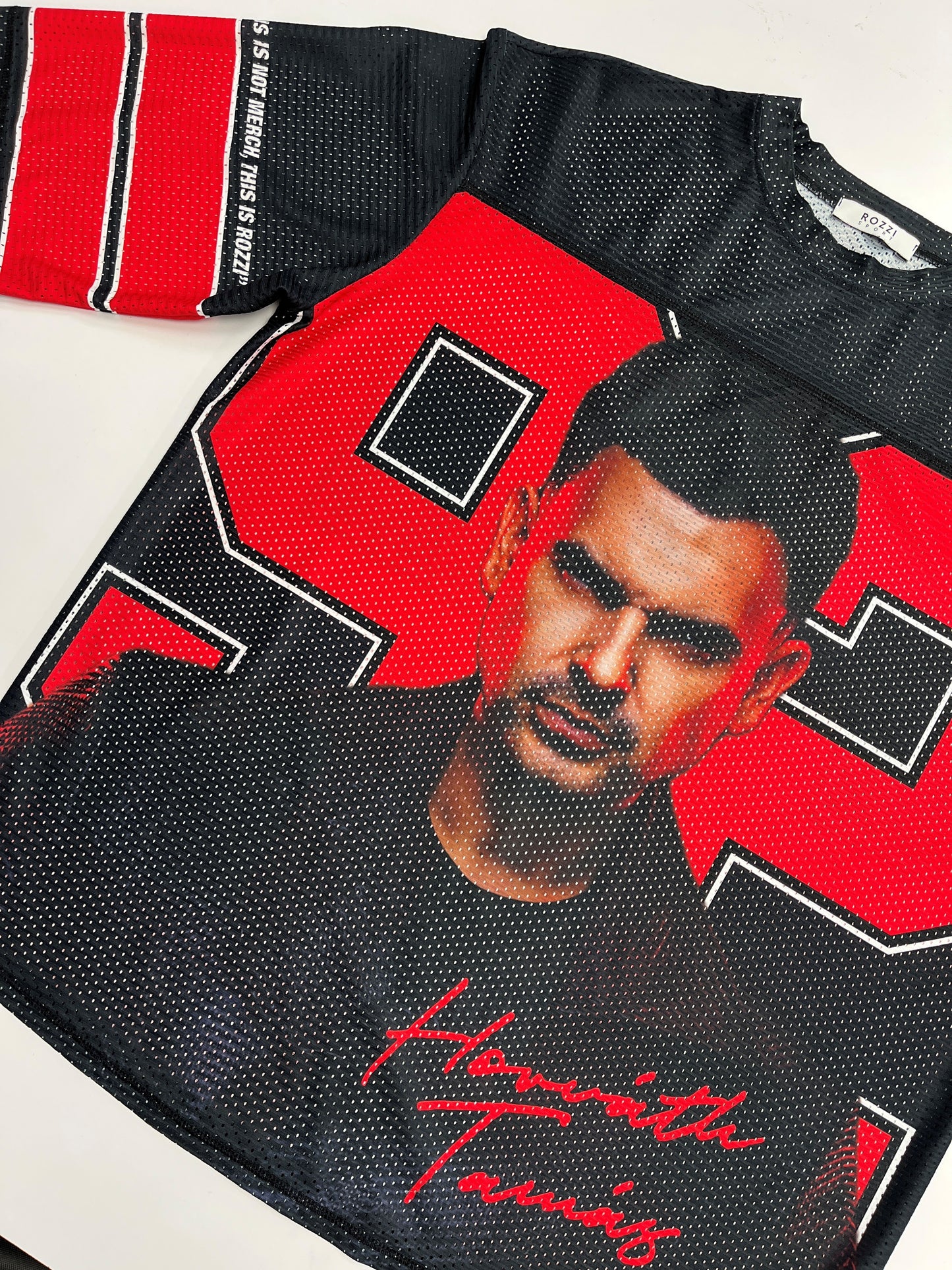 11 DÉMON BLACK & RED JERSEY