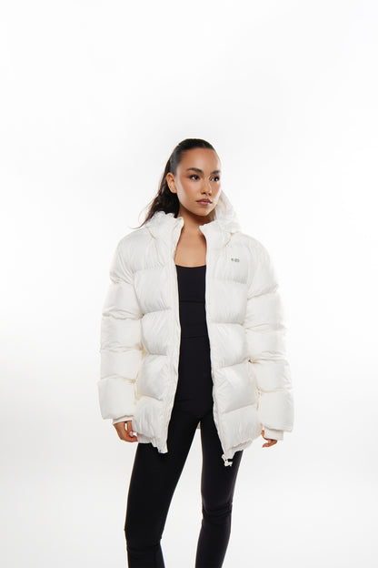 BASIC WHITE PUFFER