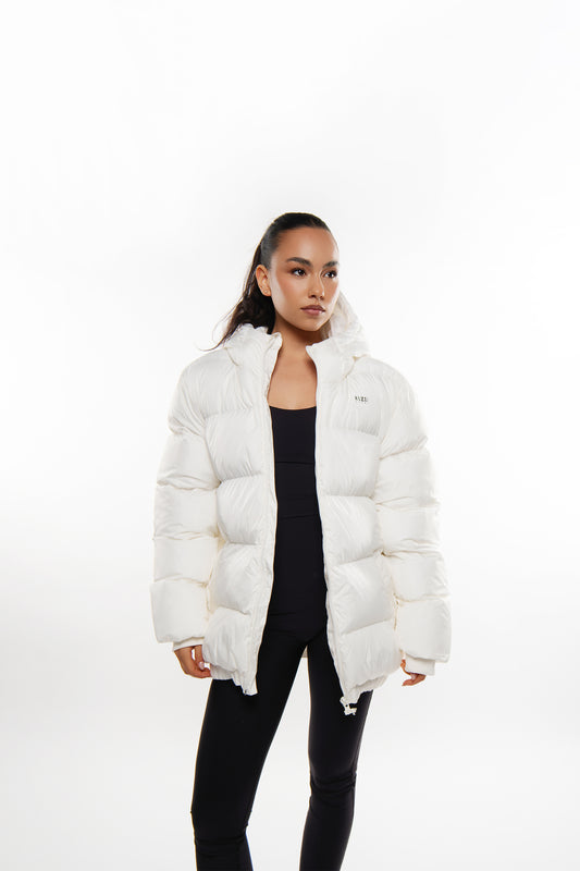BASIC WHITE PUFFER